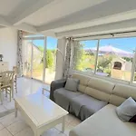 Superbe Maison Avec Terrasse, Piscine, Proche Plage, Equipee Pour 6 Personnes - - Fr-1-529-221
