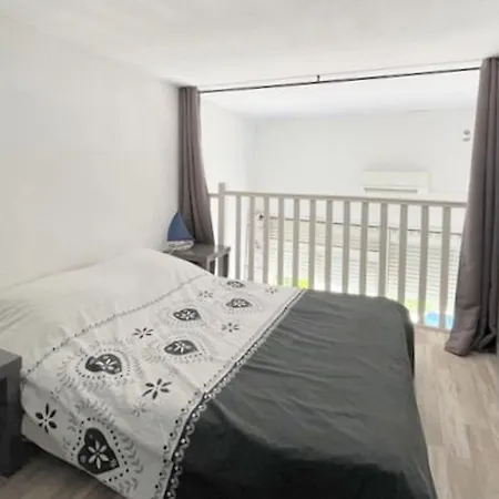 Σπίτι διακοπών Superbe Maison Avec Terrasse, Piscine, Proche Plage, Equipee Pour 6 Personnes - - Fr-1-529-221